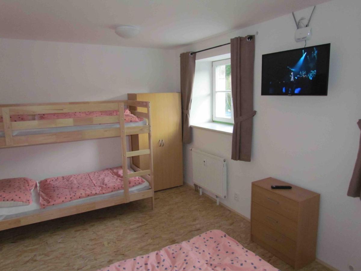 Dopravna Alzbetin Aparthotel Železná Ruda Екстериор снимка